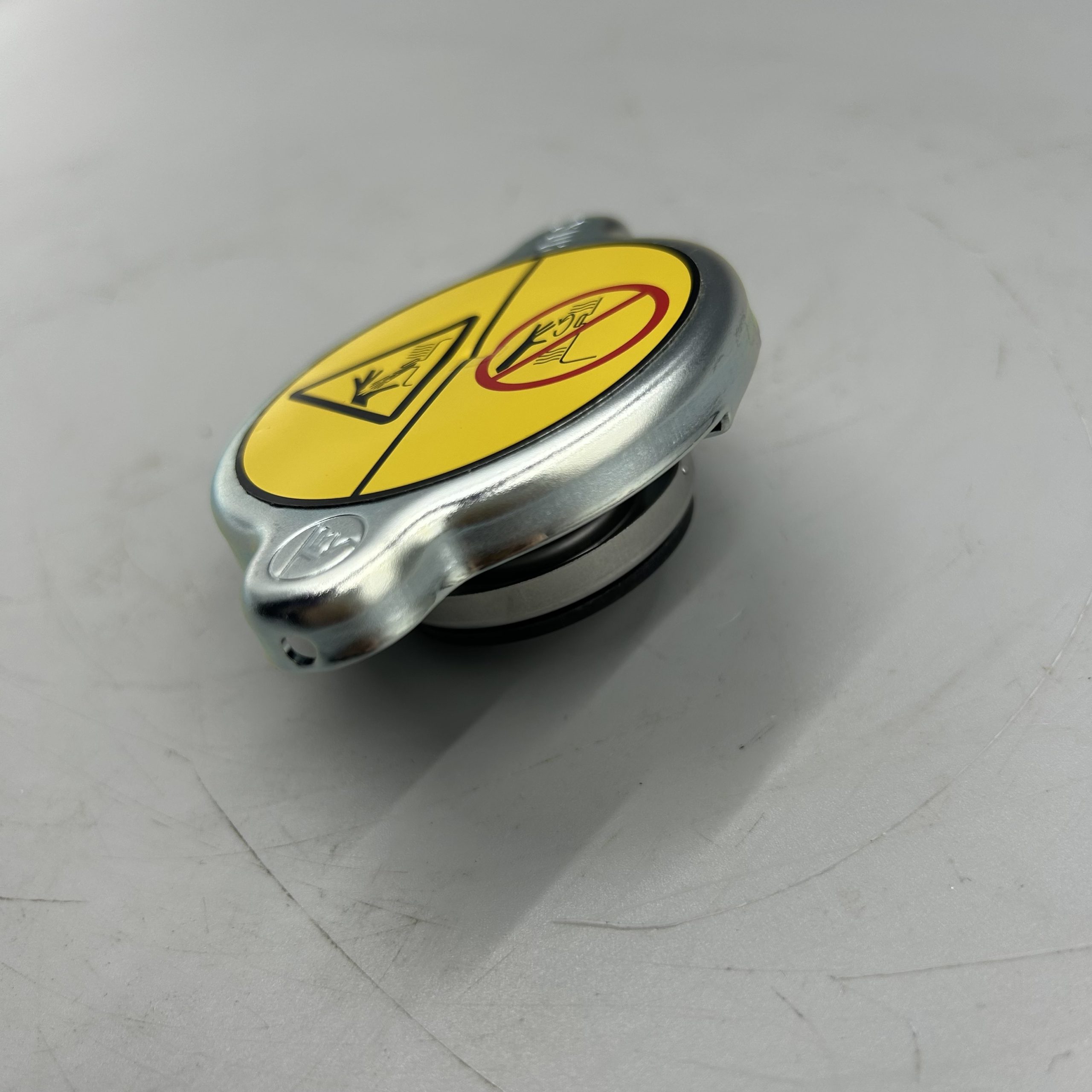Механические аксессуары Komatsu 22N – 03 – 51620 Komatsu CAP