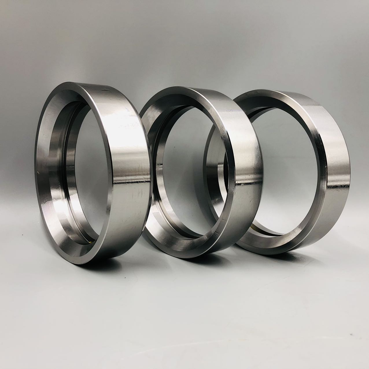 Механические детали Komatsu 206 – 26 – 73140 PC220 – 8 Swing Seal Coupling
