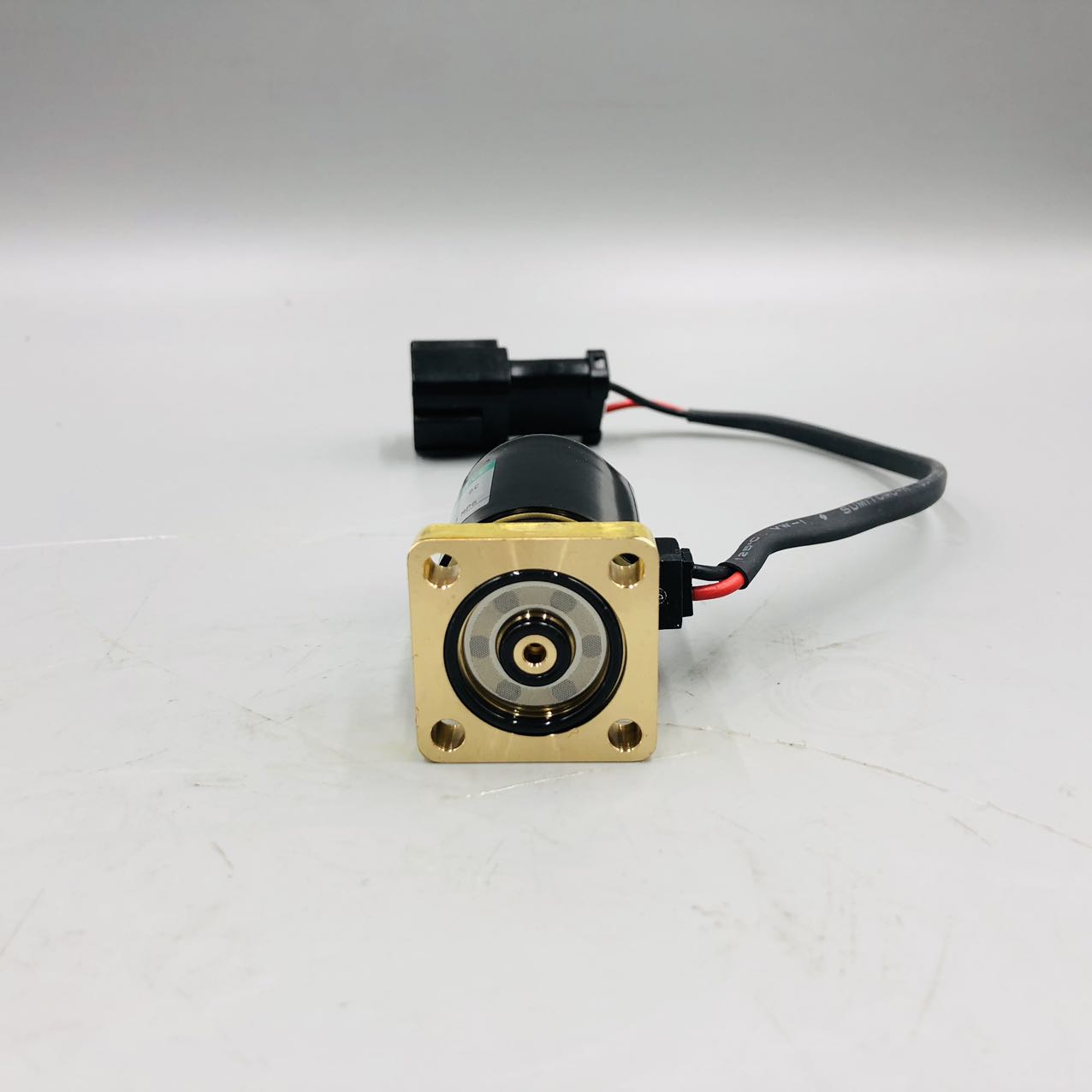 Механические аксессуары Komatsu 17A – 15 – 17271 Solenoid Valve 17A1517271 Compatible