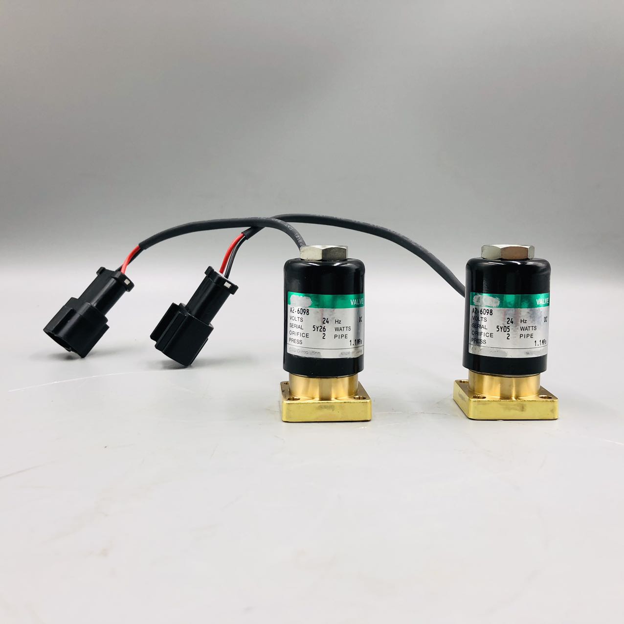 Механические аксессуары Komatsu 17A – 15 – 17271 Solenoid Valve 17A1517271 Compatible