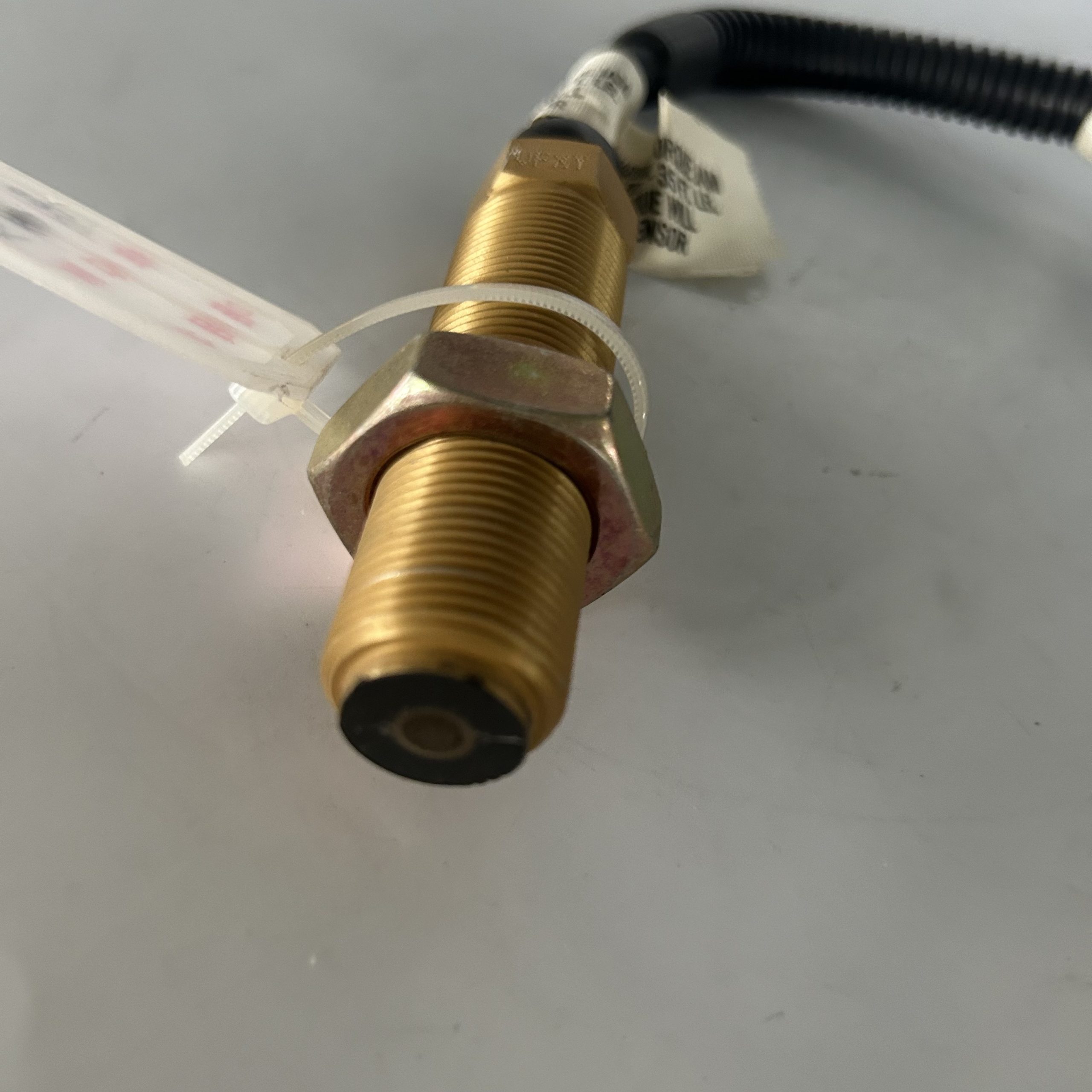 Механические аксессуары Komatsu 6560 – 61 – 2110 Komatsu Sensor, SPEED