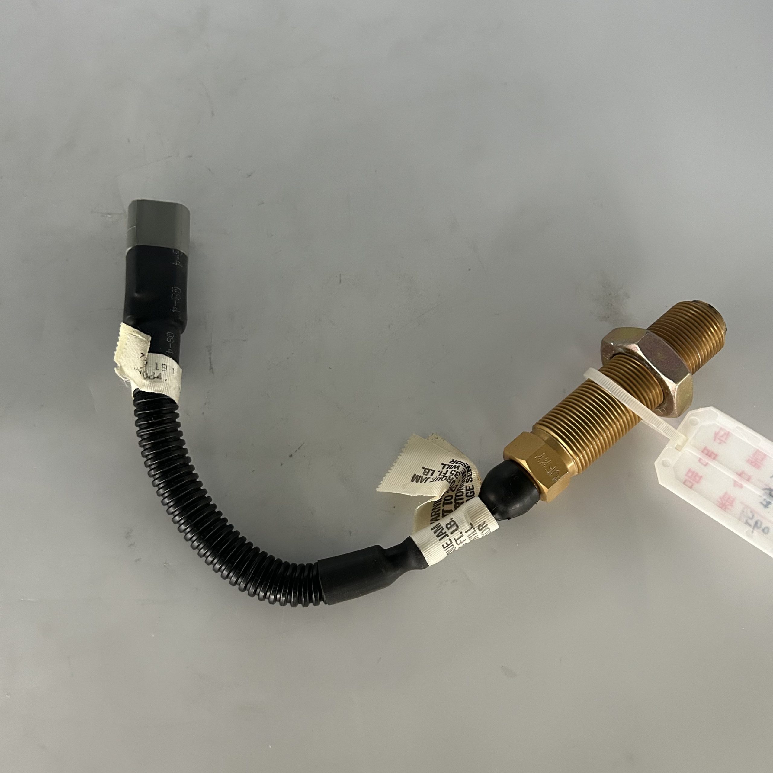 Механические аксессуары Komatsu 6560 – 61 – 2110 Komatsu Sensor, SPEED