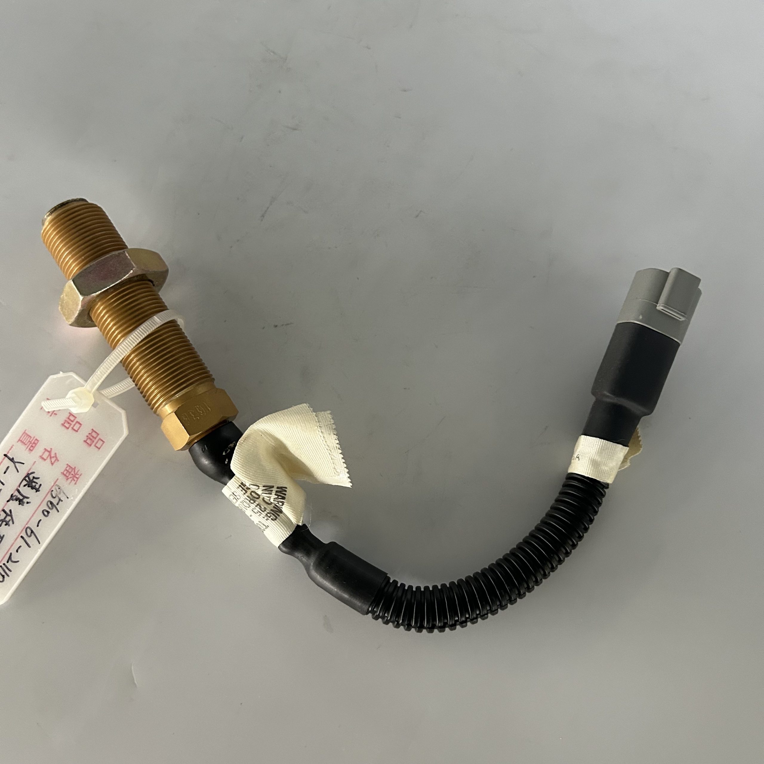 Механические аксессуары Komatsu 6560 – 61 – 2110 Komatsu Sensor, SPEED