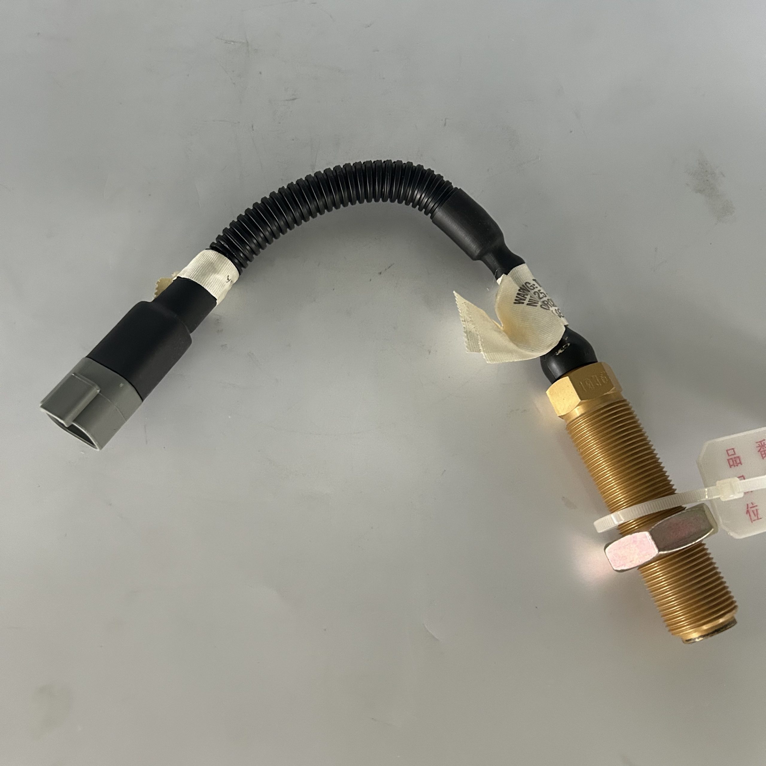 Механические аксессуары Komatsu 6560 – 61 – 2110 Komatsu Sensor, SPEED