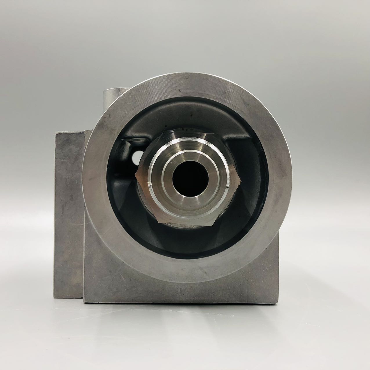 HD785 – 7 Крышка топливного фильтра в сборе 6219 – 71 – 6700 Импортные самосвалы