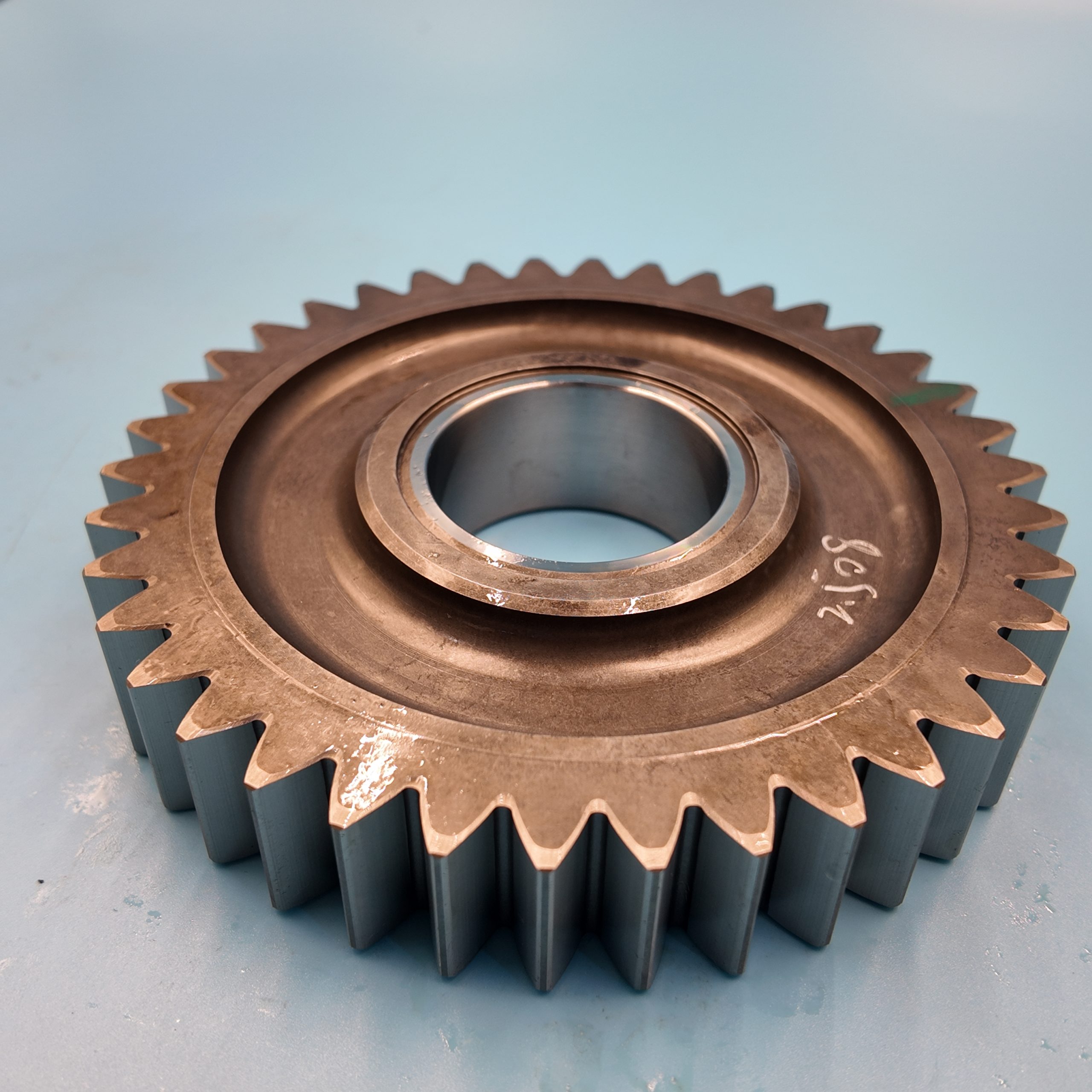 208-26-52210 Komatsu GEAR  Сосна Механическая арматура