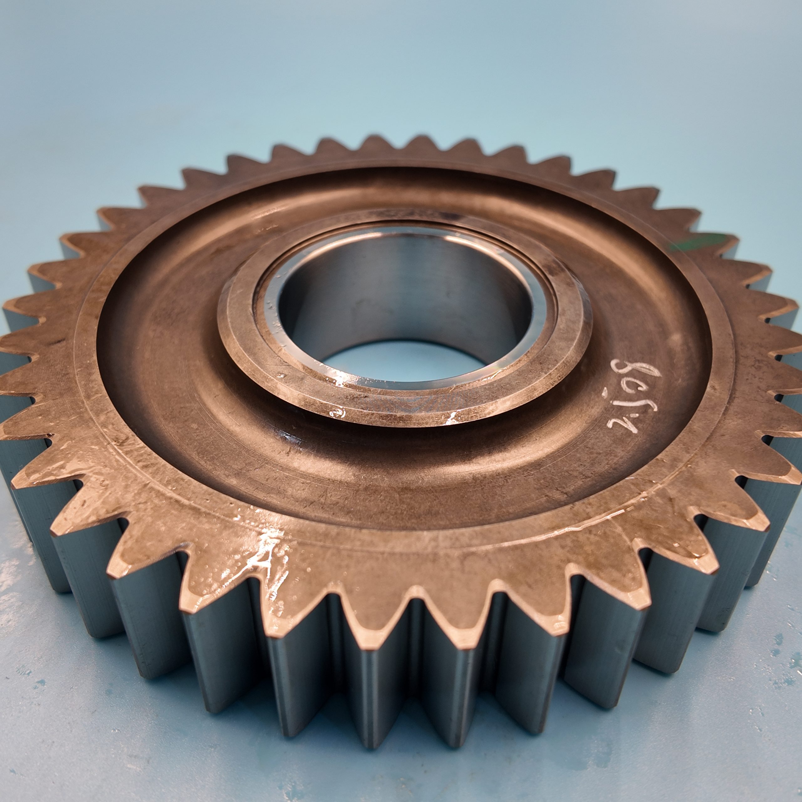 208-26-52210 Komatsu GEAR  Сосна Механическая арматура