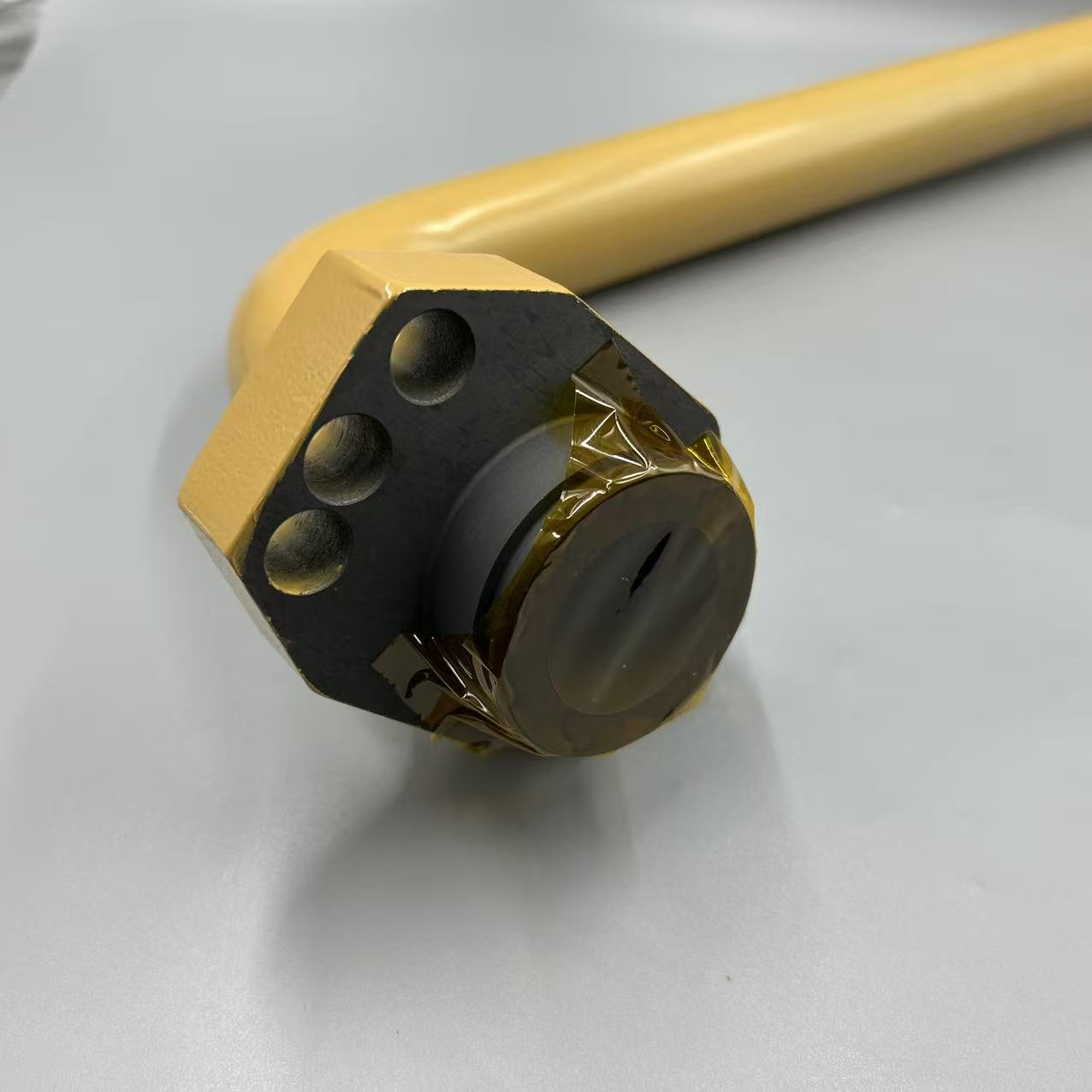714 – 07 – 14511 Komatsu Tube, Filler Komatsu Механические аксессуары