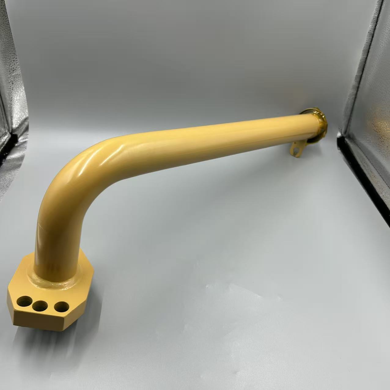 714 – 07 – 14511 Komatsu Tube, Filler Komatsu Механические аксессуары