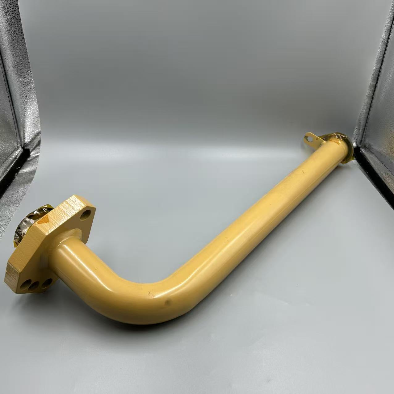 714 – 07 – 14511 Komatsu Tube, Filler Komatsu Механические аксессуары