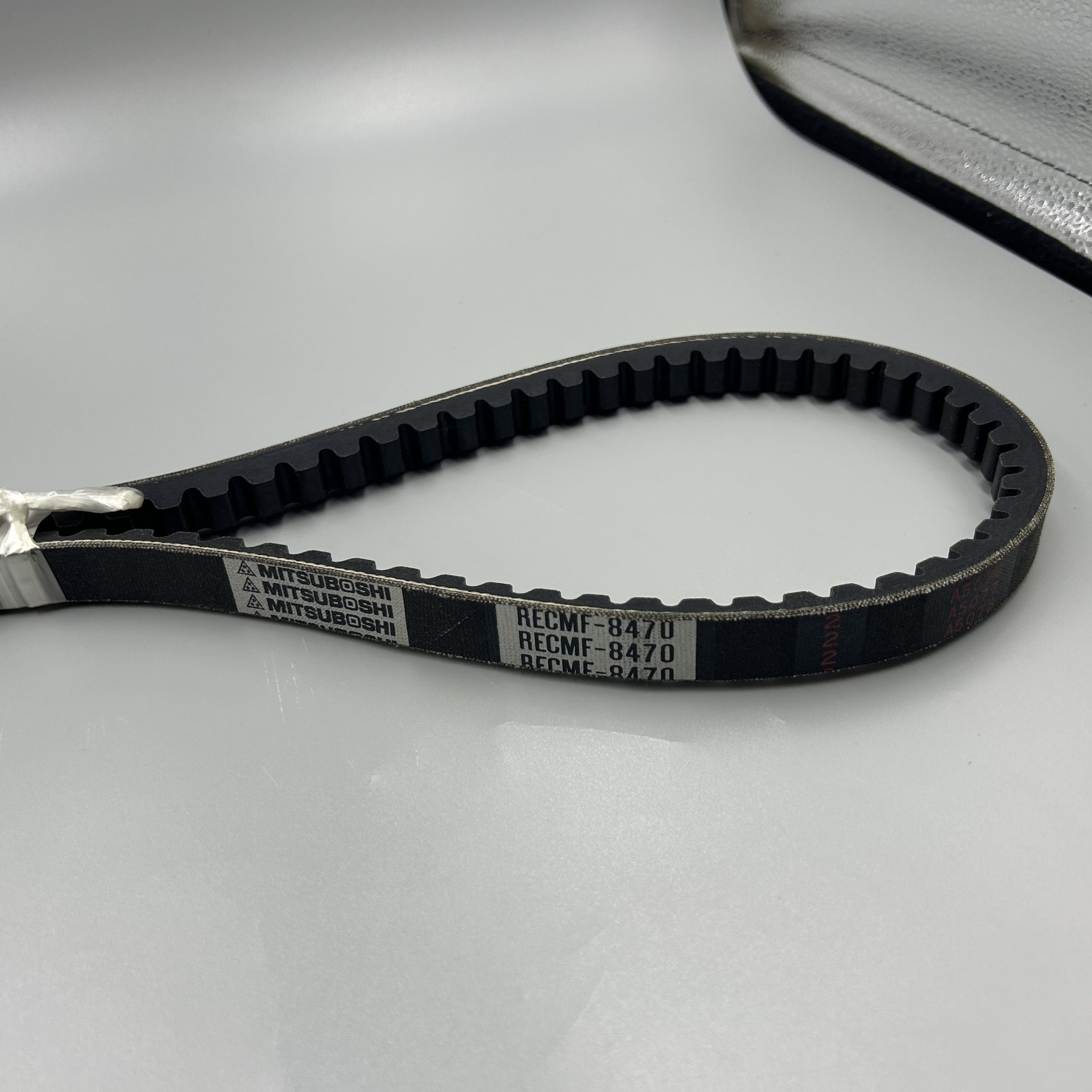 V-Belt подходит для KOMATSU, 04120-21748 для двигателя Komatsu 4D95L