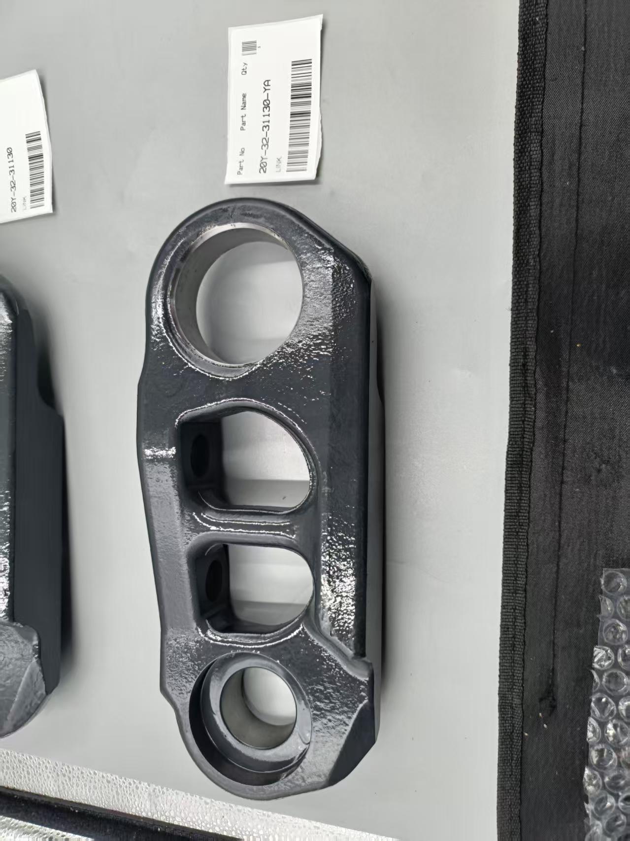 20y-32-31120 20y-32-31130 Ссылка трека для PC210-8 PC200-8 PC240-10