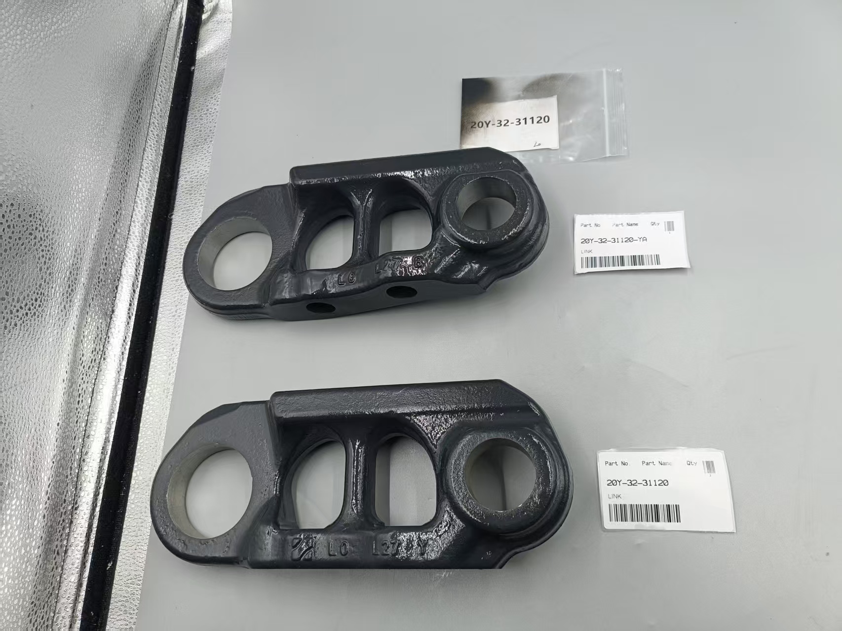 20y-32-31120 20y-32-31130 Ссылка трека для PC210-8 PC200-8 PC240-10