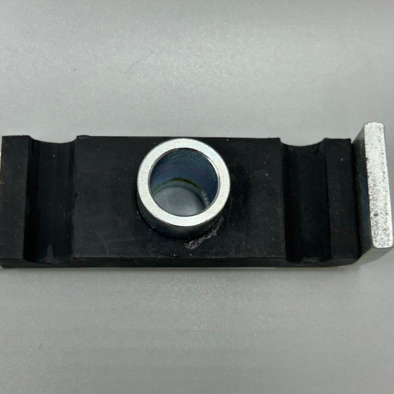 Komatsu – Части погрузчика – WA480-5L – 6156-71-5810 . .. CLAMP 6156715810