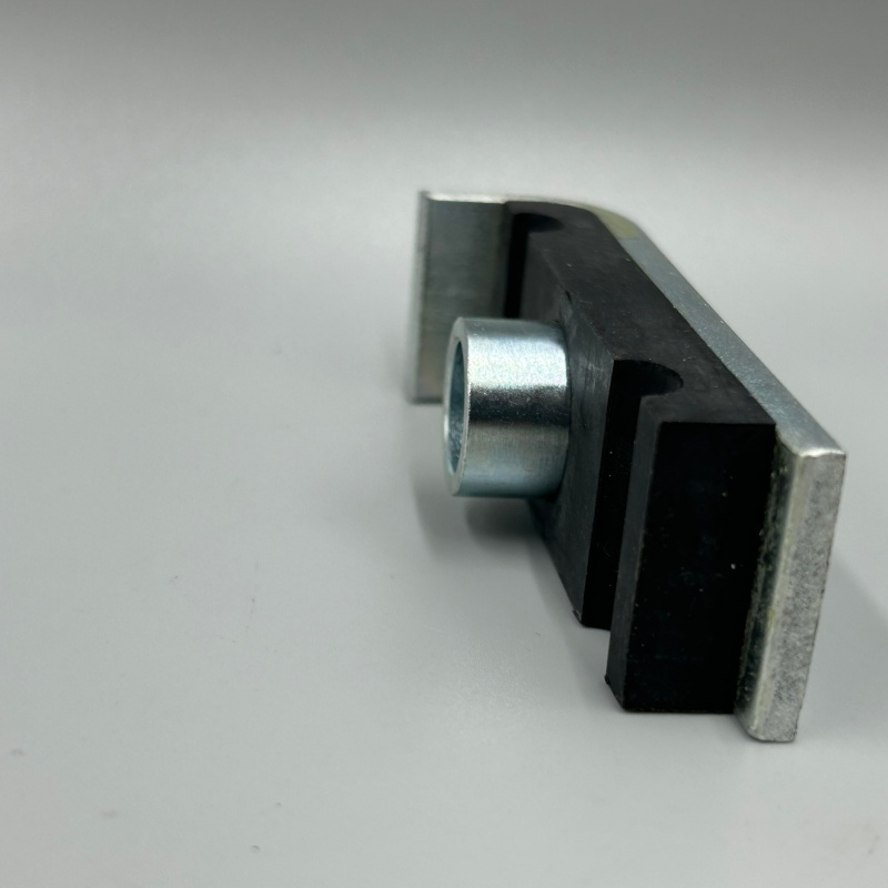 Komatsu – Части погрузчика – WA480-5L – 6156-71-5810 . .. CLAMP 6156715810