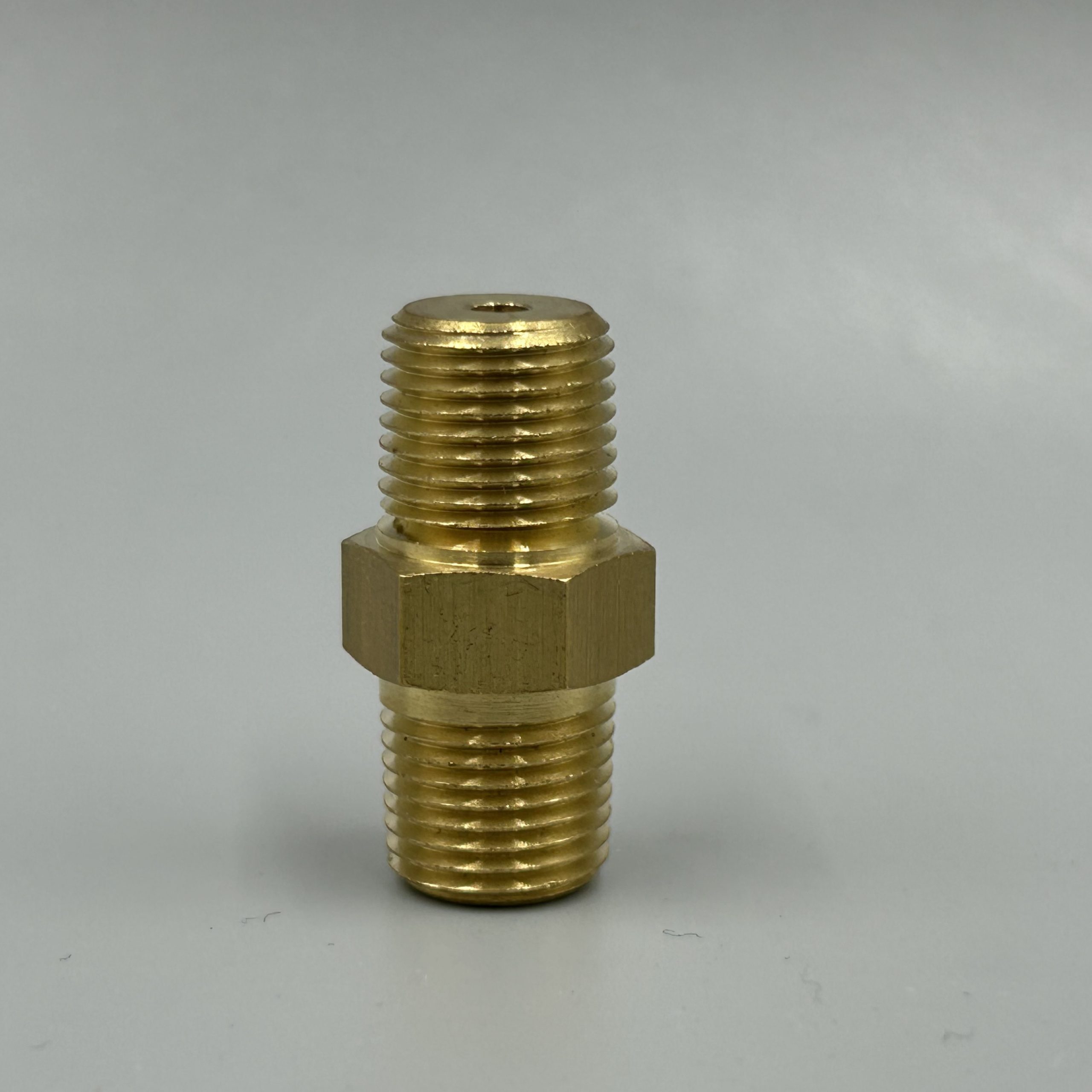 08670-22001 адаптер Komatsu