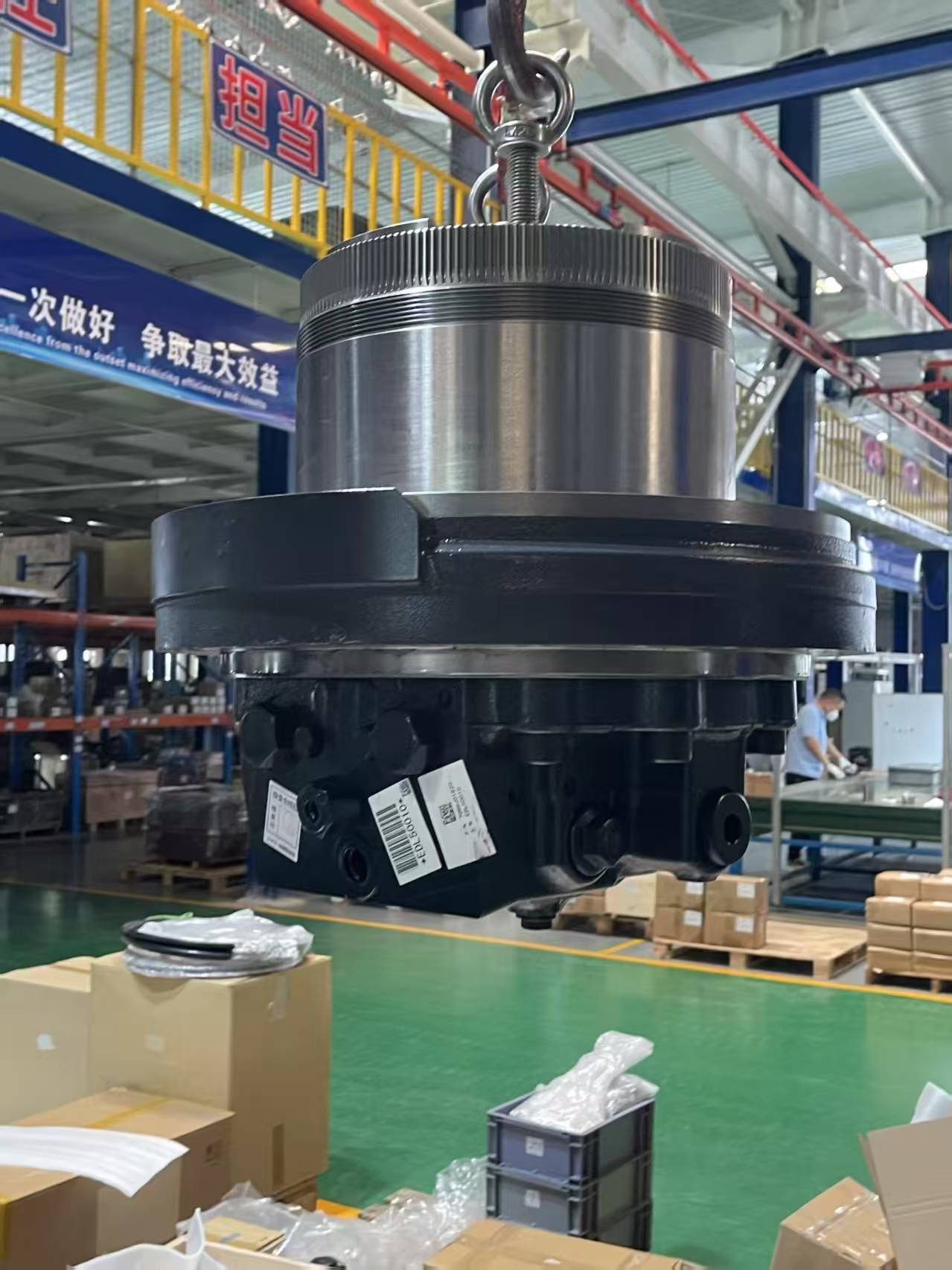 706-8J-01820 является OEM Travel Motor Assembly (левая рука) для гидравлических экскаваторов Komatsu