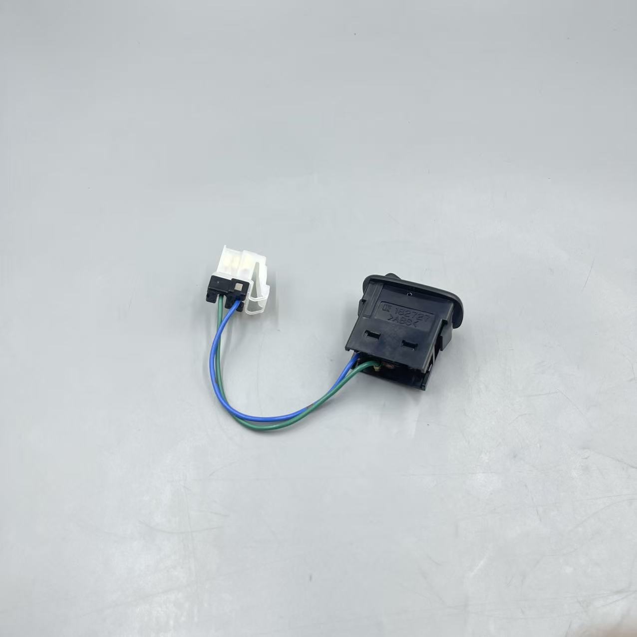 Переключатель ASS’Y (WIPER) 20Y-06-31350 – KOMATSU