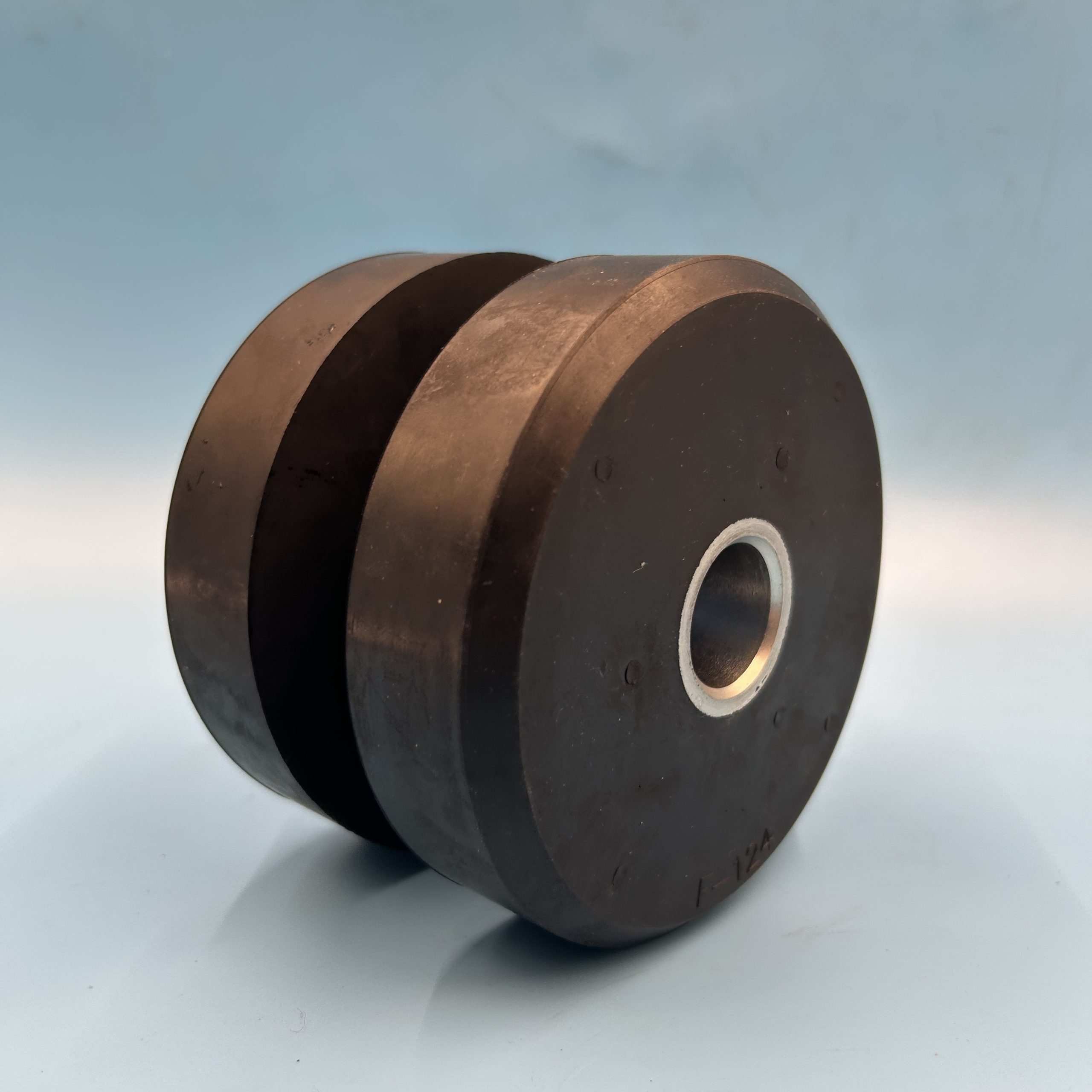 426-Z82-1210 Подушка ASS’Y (Подушка сборка)