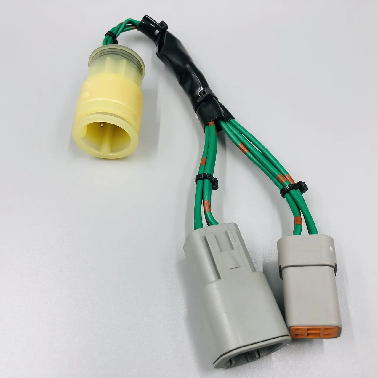 Комацу (Komatsu) 799-601-4260, ADAPTER, KOMATSU,