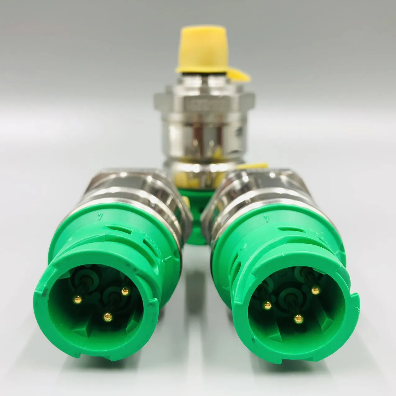 Комацу (Komatsu),Высококачественный датчик давления наддува 6560-61-7202 для Komatsu SAA6D140E (двигатель), применяемый на технике WA500.