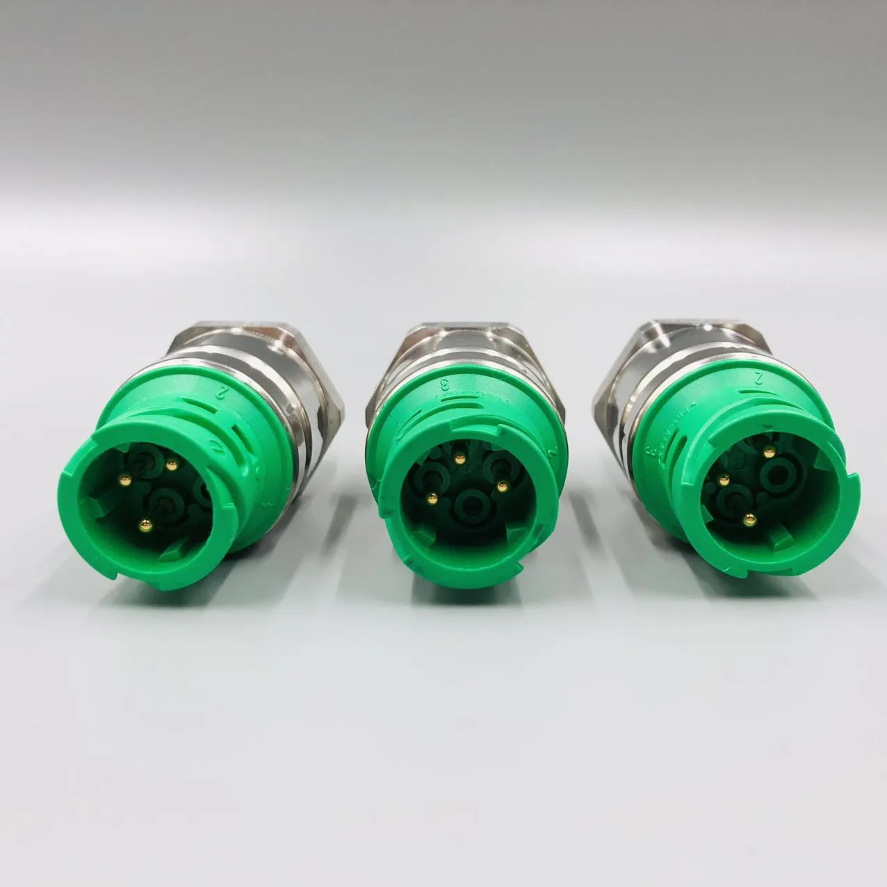 Комацу (Komatsu),Высококачественный датчик давления наддува 6560-61-7202 для Komatsu SAA6D140E (двигатель), применяемый на технике WA500.