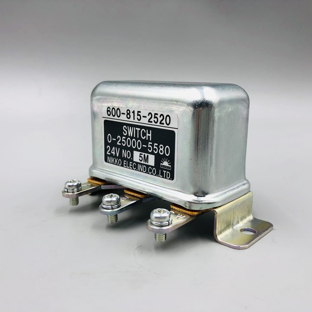 komatsu 600-815-2520 SWITCH genuine parts, available at a good price, in stock now