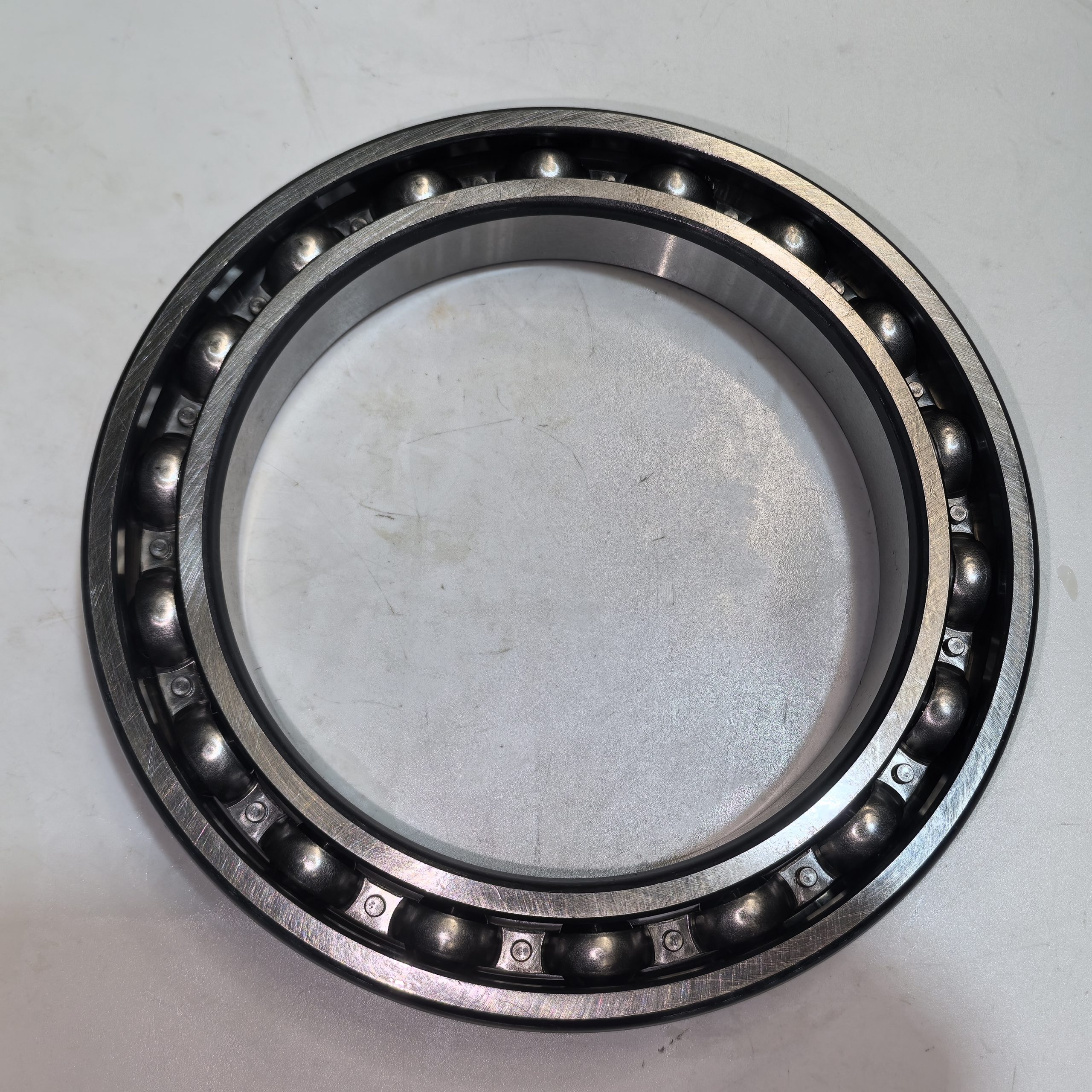 Механические аксессуары Komatsu BEARING / KOMATSU 06040 – 06926