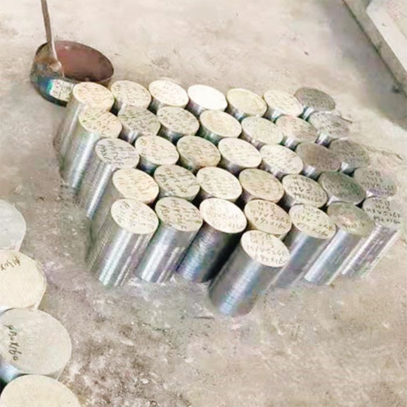 1.2343 обточенные круглые прутки