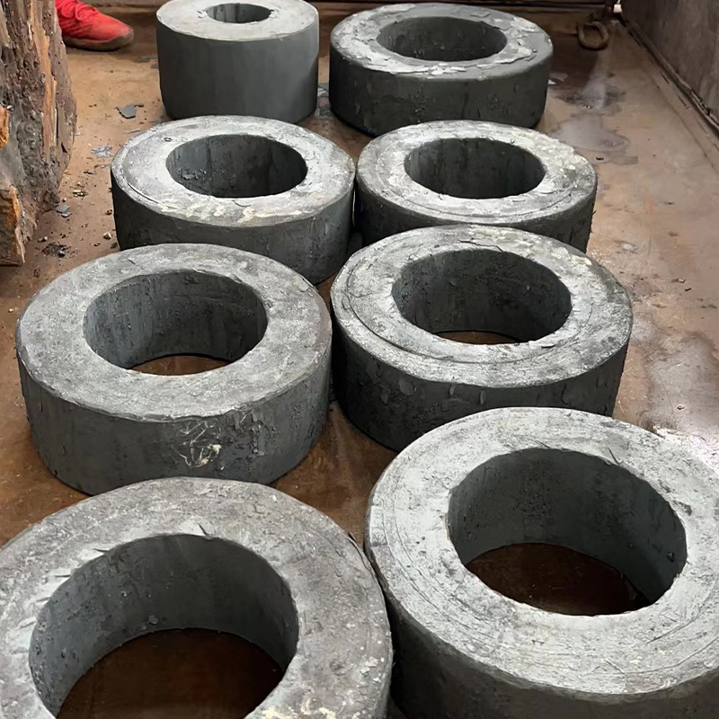 Стальные кованые металлоизделия