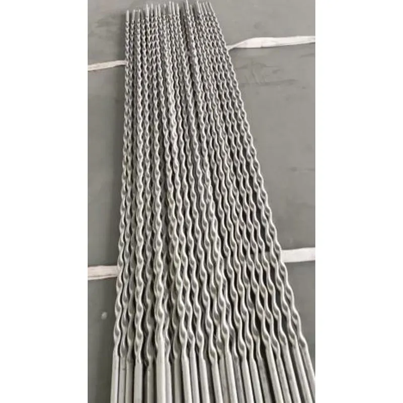 Теплообменник со спирально-скрученными плоскими трубами