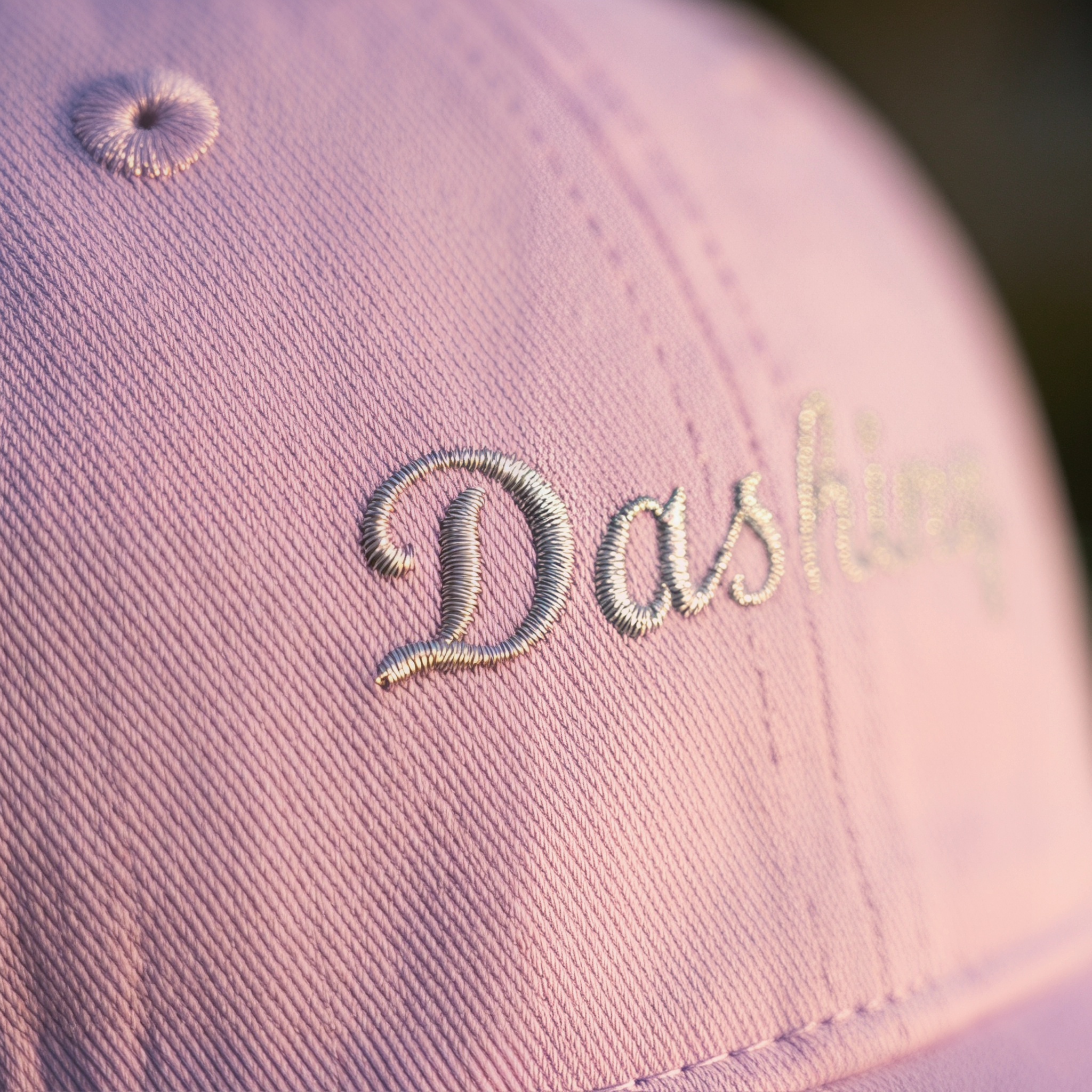 Винтажная кепка dad hat из промытого хлопка с вышивкой Dashing и звездой, низкая кромка, возможно нанесение логотипа