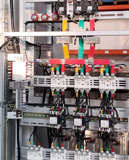 Ключевой фактор, влияющий на электрическую надежность: анализ технологии и рабочих характеристик соединения медных шин