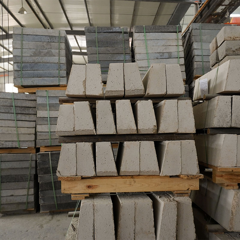 Шлакоразделительная дамба