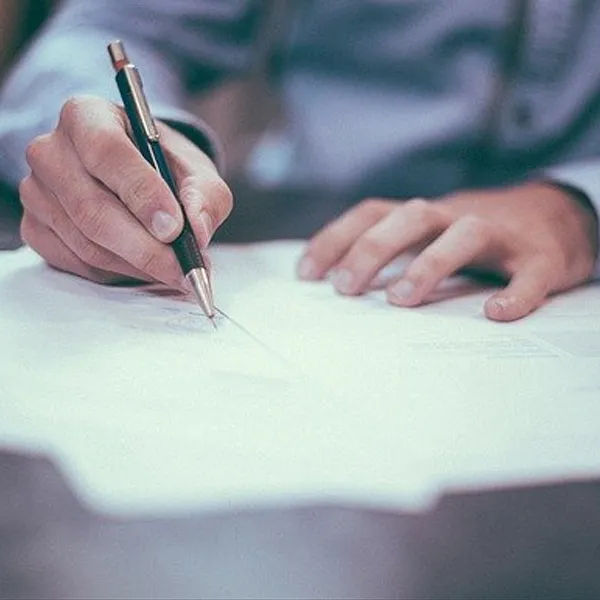 Благодаря своим впечатляющим комплексным возможностям, профессиональной команде, а также передовым технологиям и услугам, компания успешно выиграла несколько крупных проектов в рамках тендеров на поставку интеллектуальных систем эксплуатации и технического обслуживания подстанций.