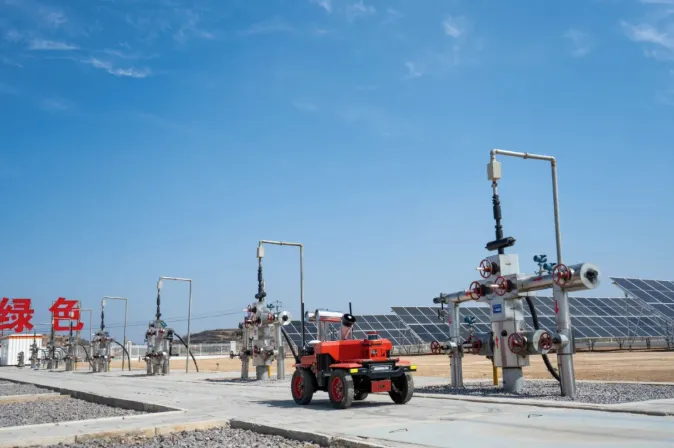 Роботы осуществляют инспекцию на нефтедобывающей платформе