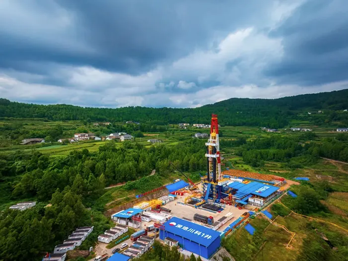 SAGA посещает Китайскую международную промышленную ярмарку, изучая возможности для сотрудничества