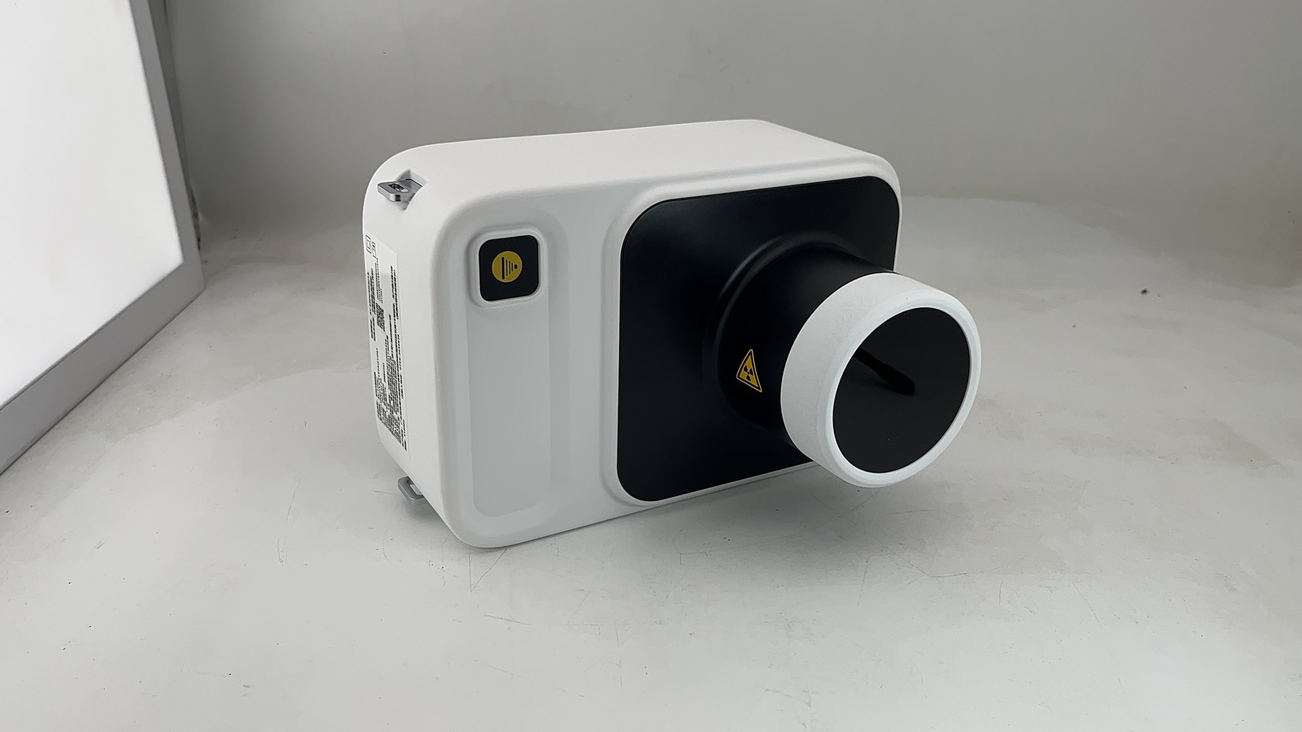 Портативный стоматологический рентгеновский аппарат для удобного получения изображений RVXGJ-120RC