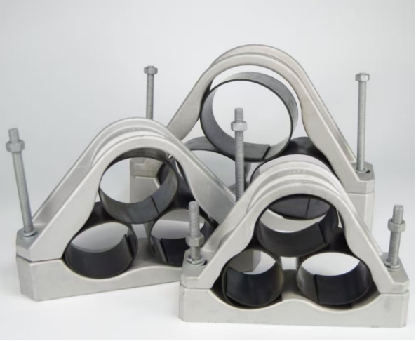 кабельный зажим