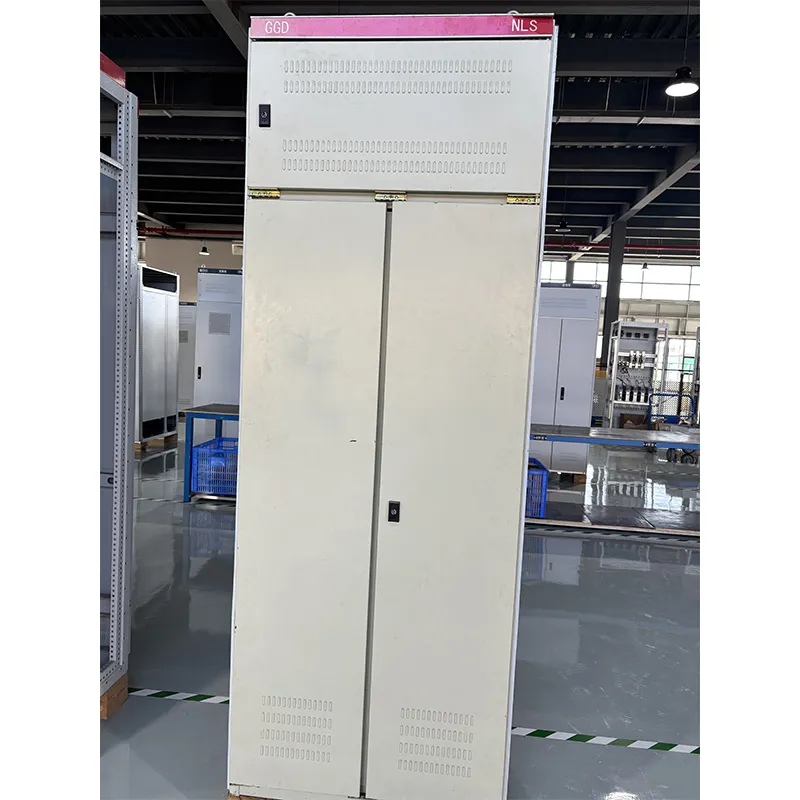 Распределительное устройство низкого напряжения переменного тока типа GG D