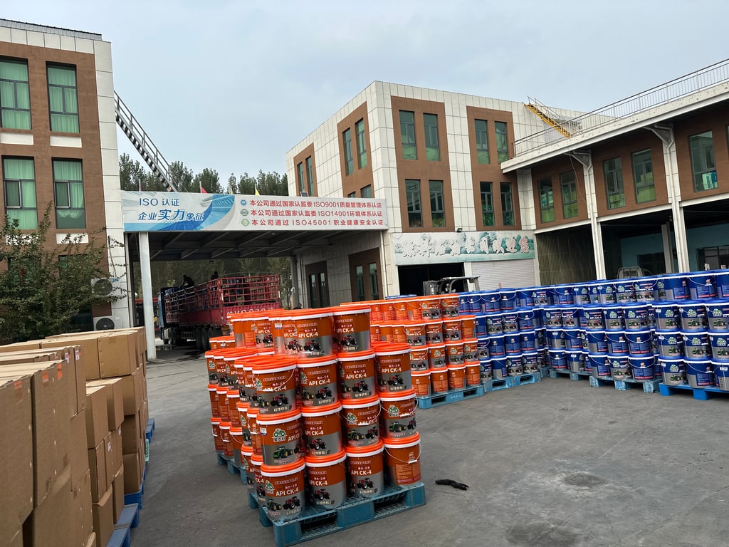 Компания Ecowise Lubricants, ведущий завод в Китае, выходит в море (1).jpg