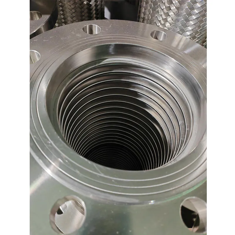 Применение и преимущества фланцевых металлических шлангов