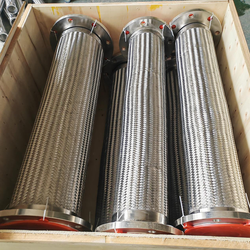 Резиновые компенсаторы Hengshui Weiming Pipe Industry: решение проблем эксплуатации трубопроводов в экстремальных условиях