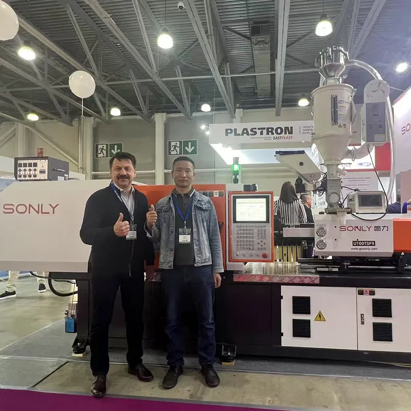 В июне 2023 года выставке пластиковая промышленность, проходившей в Москве (Россия)