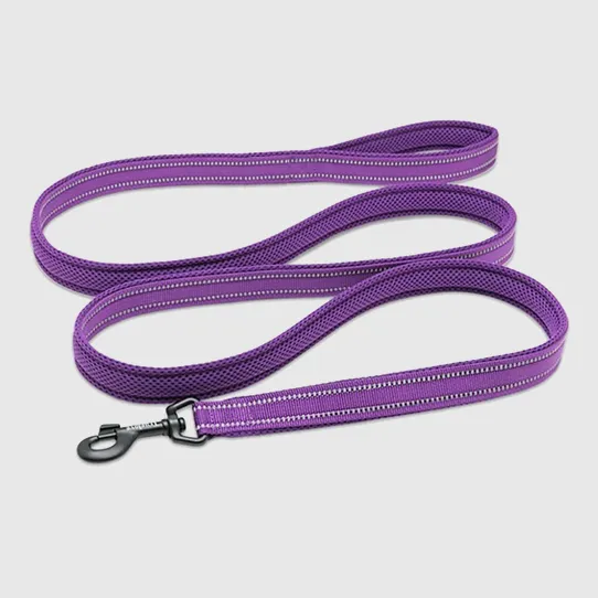 Поводок для домашних животных из светоотражающей стропы