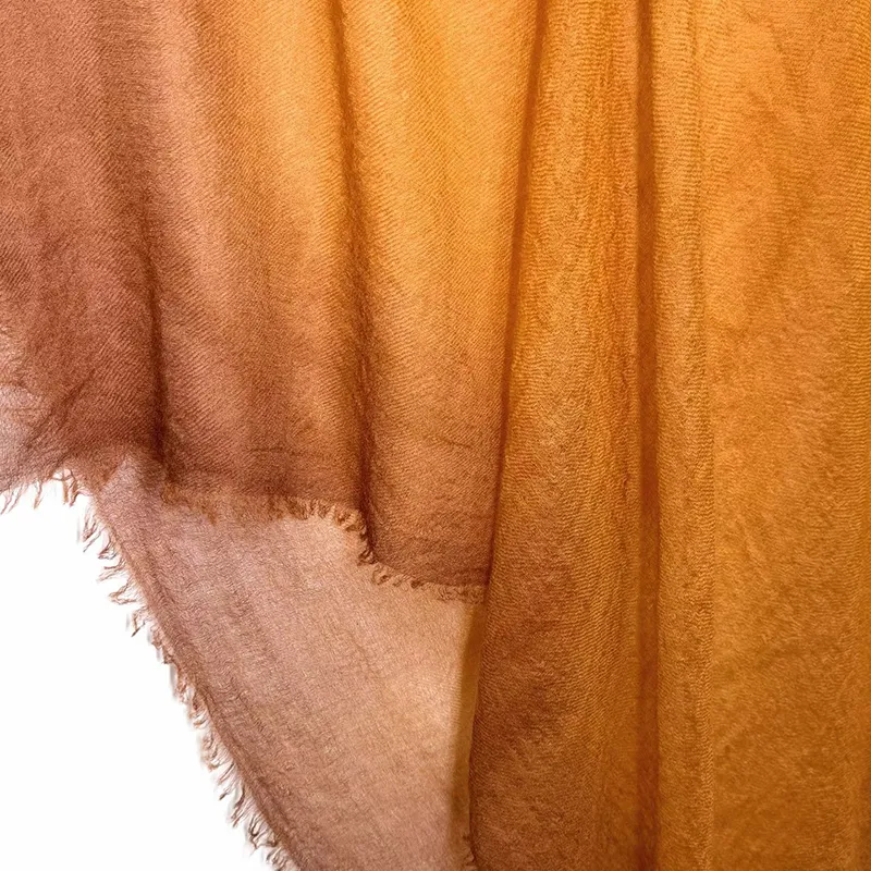 Новое рукодельное пальто из кашемира