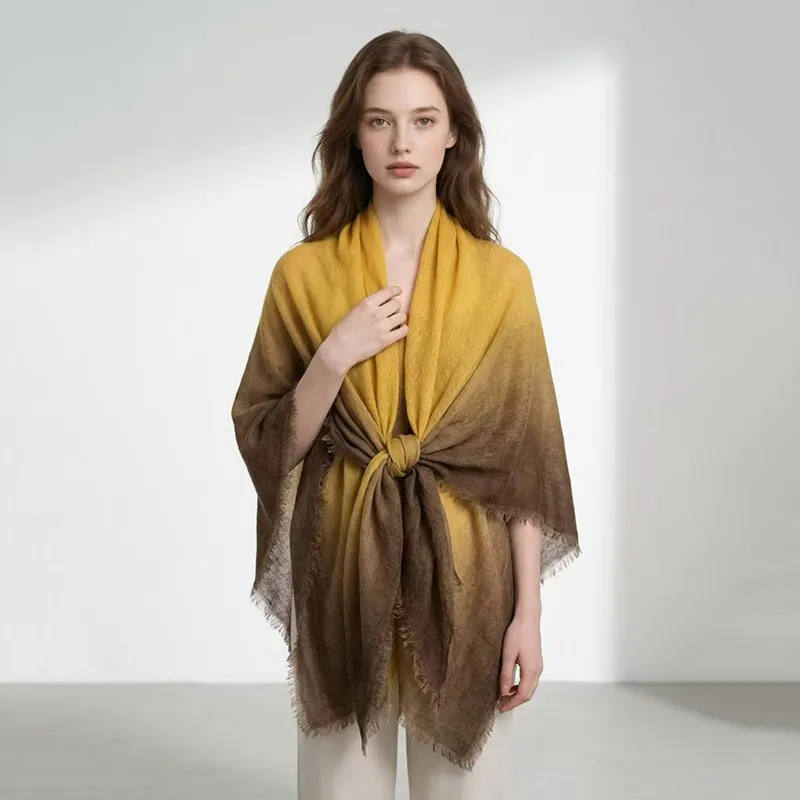 Новое рукодельное пальто из кашемира