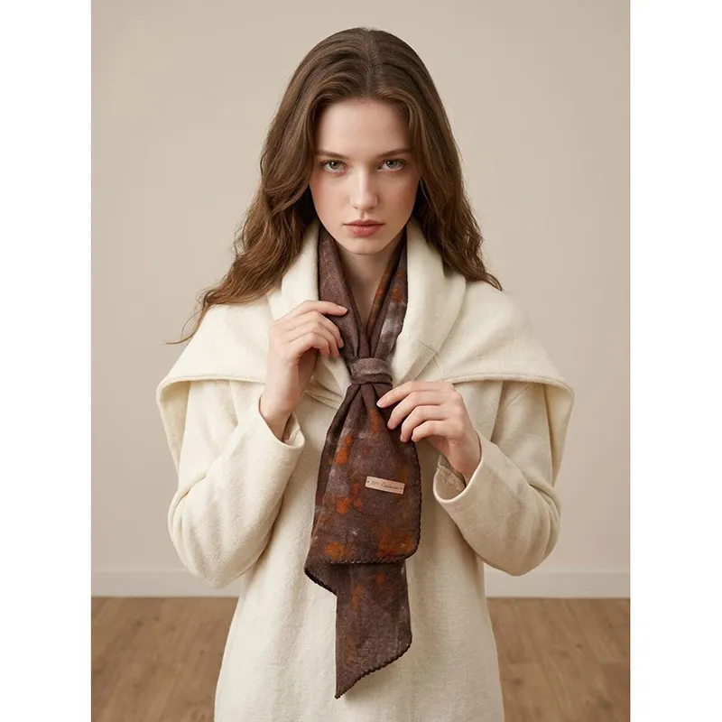 Эскиз шарфа с кашемировой окантовкой