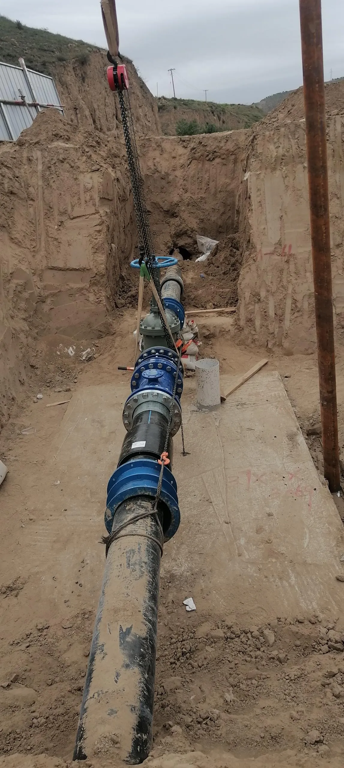 Купить HDPE трубы от производителя Dongfang Pipeline — надёжные решения для водоснабжения и промышленности