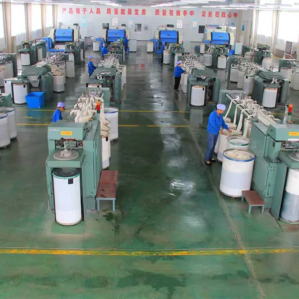 Новое начало в производстве шерстяных нитей: открытие новой парадигмы для кашемировой промышленности благодаря техникам ткачества, являющимся нематериальным культурным наследием, и интеллектуальному ремесленному мастерству